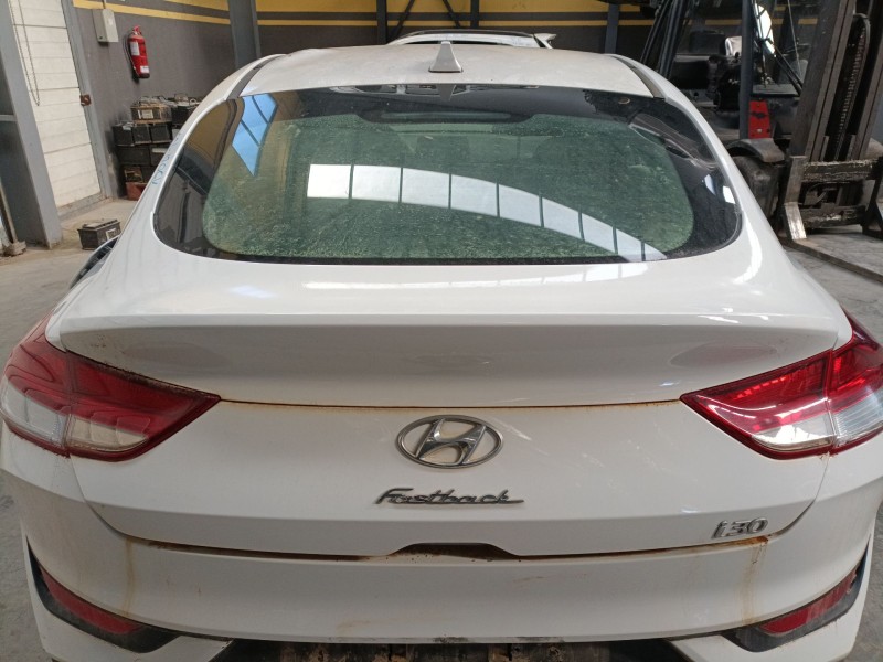 Recambio de porton trasero para hyundai i30 (pde, pd, pden) 1.0 t-gdi referencia OEM IAM   
