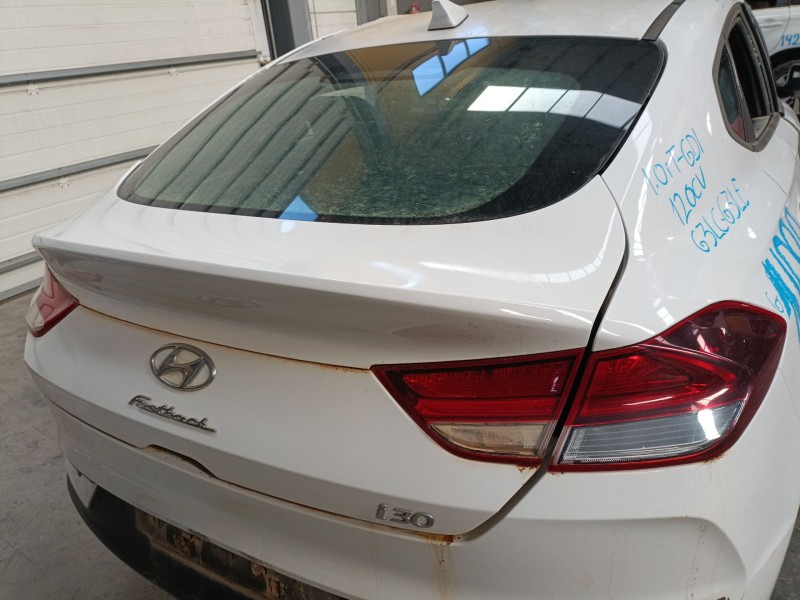 Recambio de porton trasero para hyundai i30 (pde, pd, pden) 1.0 t-gdi referencia OEM IAM   