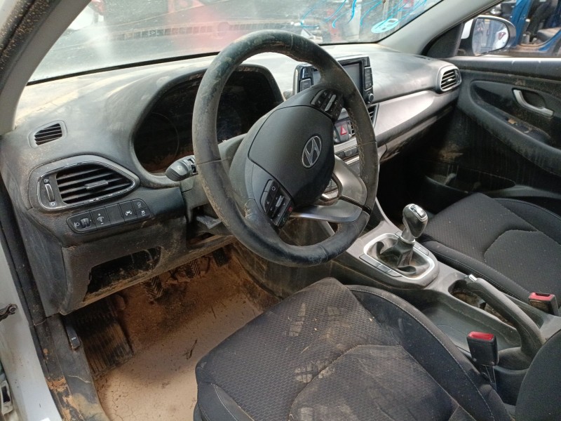 Recambio de salpicadero para hyundai i30 (pde, pd, pden) 1.0 t-gdi referencia OEM IAM   