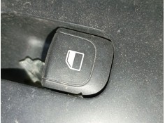 Recambio de mando elevalunas trasero derecho para kia stonic (yb) 1.0 t-gdi referencia OEM IAM   