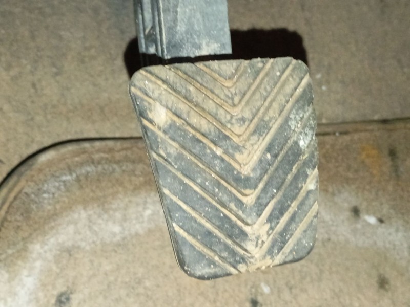 Recambio de pedal embrague para kia stonic (yb) 1.0 t-gdi referencia OEM IAM   