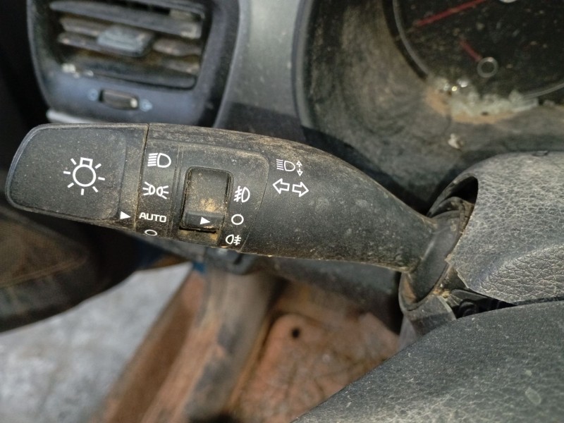 Recambio de mando intermitentes para kia stonic (yb) 1.0 t-gdi referencia OEM IAM   