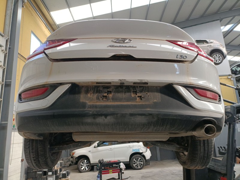 Recambio de paragolpes trasero para hyundai i30 (pde, pd, pden) 1.0 t-gdi referencia OEM IAM   
