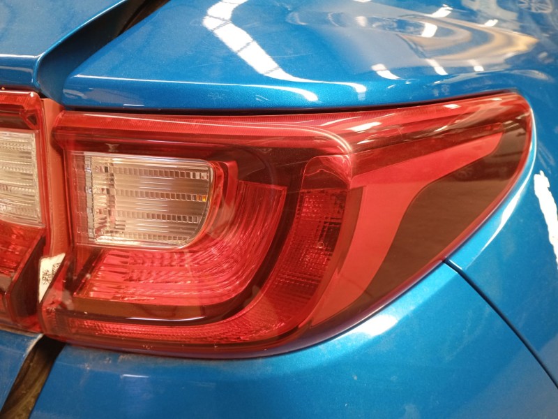 Recambio de piloto trasero derecho para kia stonic (yb) 1.0 t-gdi referencia OEM IAM   