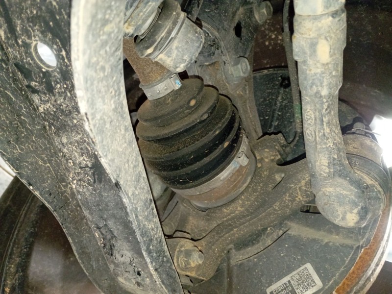 Recambio de mangueta delantera derecha para kia stonic (yb) 1.0 t-gdi referencia OEM IAM   