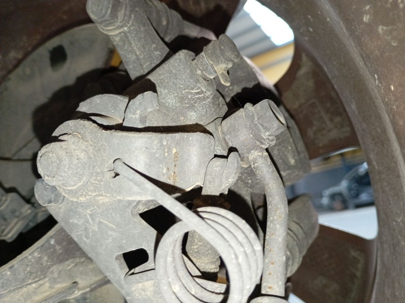 Recambio de pinza freno trasera derecha para kia stonic (yb) 1.0 t-gdi referencia OEM IAM   