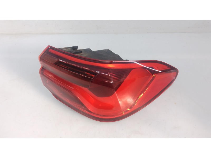 Recambio de piloto trasero derecho para bmw x2 (f39) sdrive 18 d referencia OEM IAM   