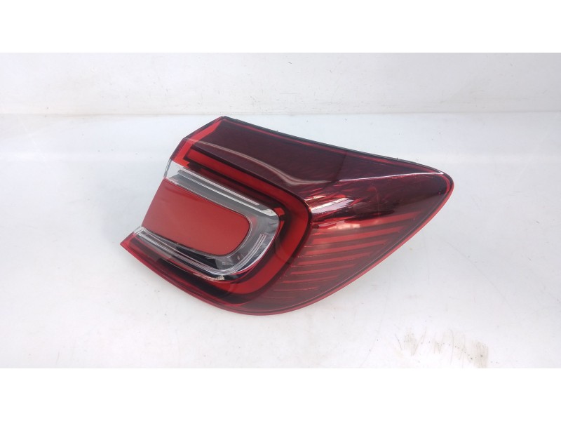 Recambio de piloto trasero derecho para renault captur ii (hf_) e-tech 160 referencia OEM IAM   