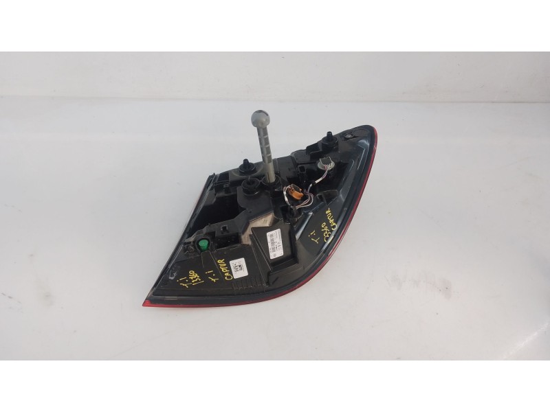 Recambio de piloto trasero izquierdo para renault captur ii (hf_) e-tech 160 referencia OEM IAM   