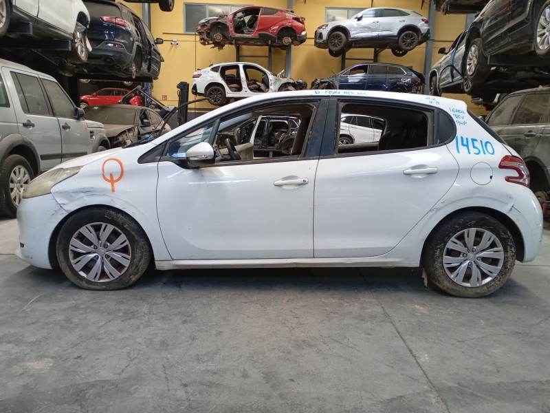 peugeot 208 i (ca_, cc_) del año 2014