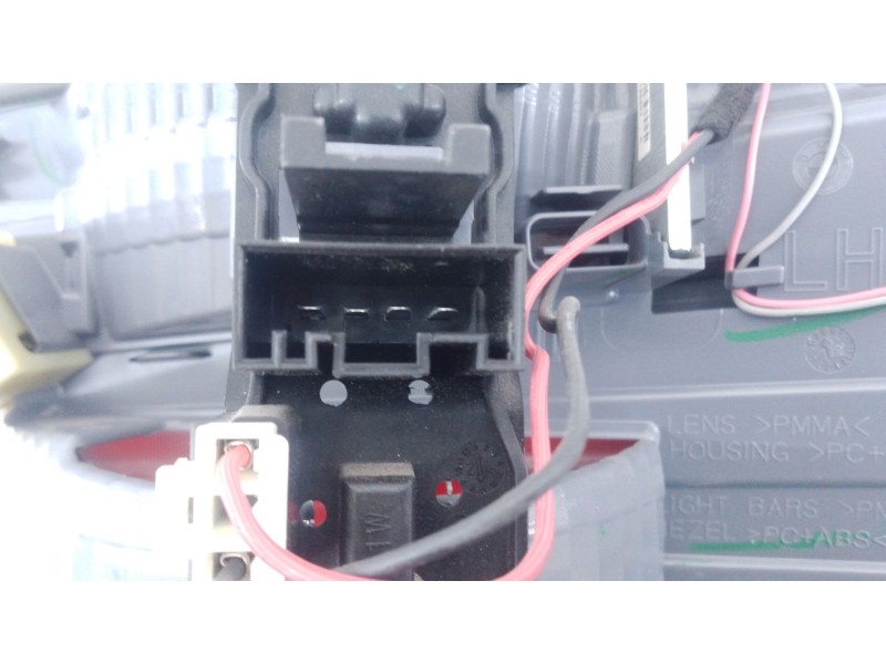 Recambio de piloto trasero izquierdo porton para bmw x3 (f25) xdrive 20 d referencia OEM IAM   