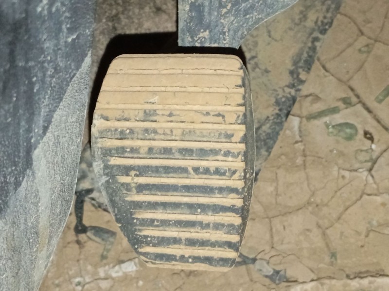 Recambio de pedal embrague para peugeot 208 i (ca_, cc_) 1.6 hdi referencia OEM IAM   