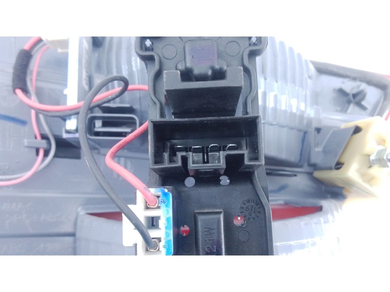 Recambio de piloto trasero derecho porton para bmw x3 (f25) xdrive 20 d referencia OEM IAM   