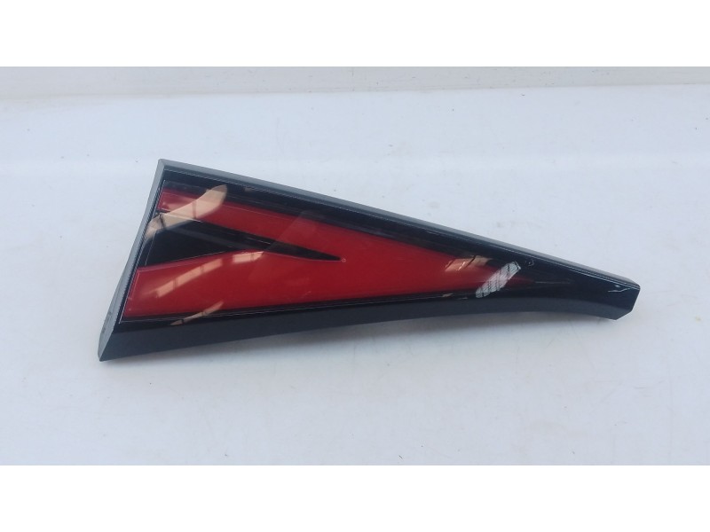 Recambio de piloto trasero izquierdo porton para kia sportage v (nq5) 1.6 t-gdi mhev referencia OEM IAM   