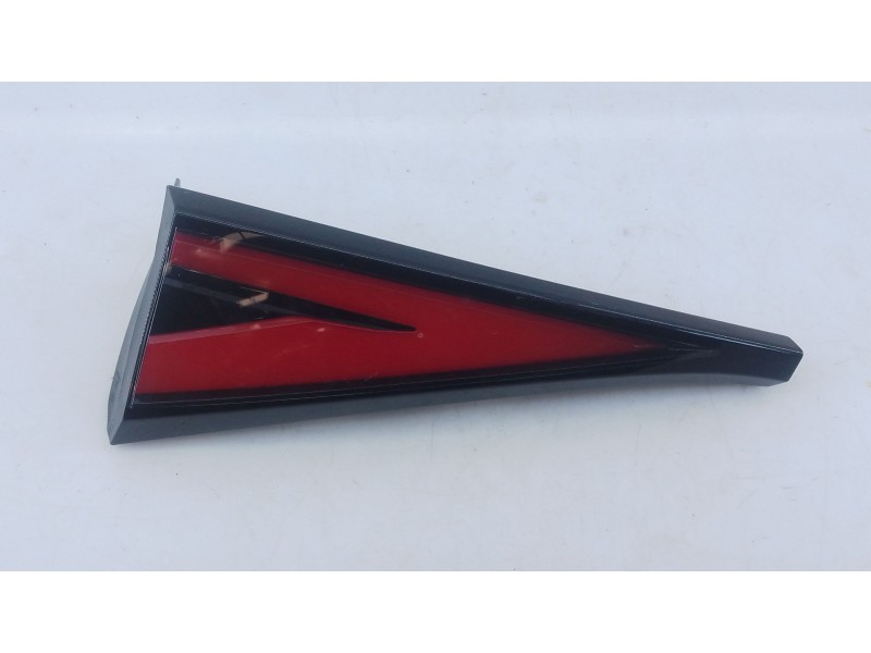 Recambio de piloto trasero izquierdo porton para kia sportage v (nq5) 1.6 t-gdi mhev referencia OEM IAM   