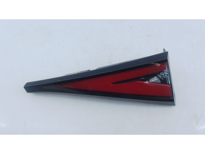 Recambio de piloto trasero derecho porton para kia sportage v (nq5) 1.6 t-gdi mhev referencia OEM IAM   