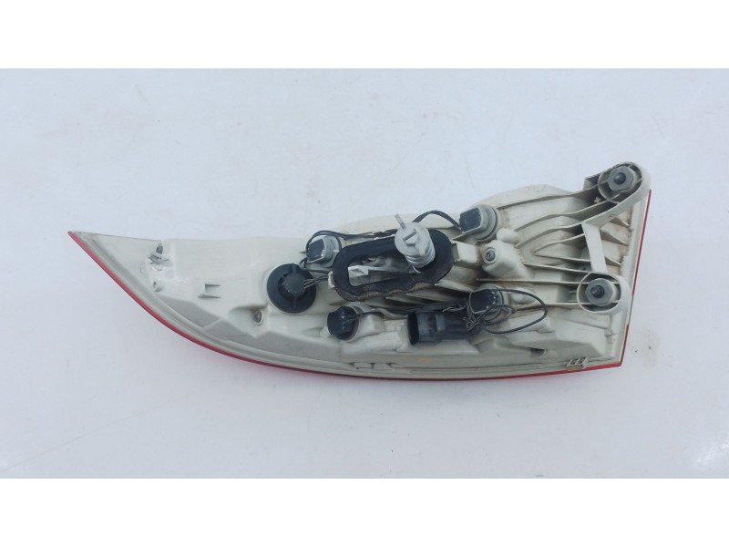 Recambio de piloto trasero izquierdo para jaguar xe (x760) 2.0 d referencia OEM IAM   