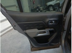 GUARNECIDO PUERTA TRASERA IZQUIERDA 