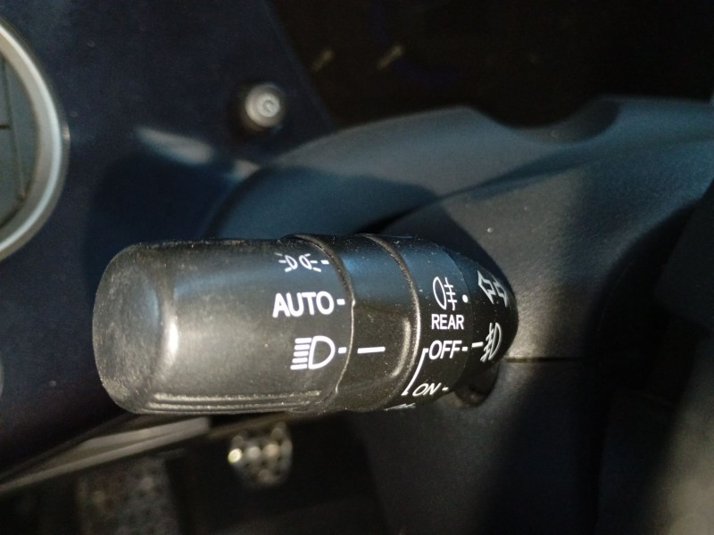 Recambio de mando intermitentes para honda civic berlina (fn) 2.2 ctdi referencia OEM IAM   