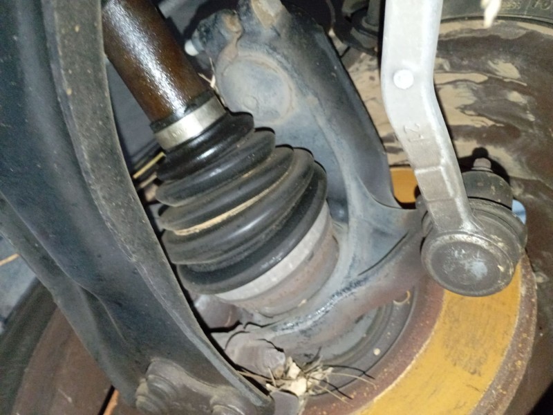 Recambio de mangueta delantera derecha para peugeot 208 i (ca_, cc_) 1.6 hdi referencia OEM IAM   