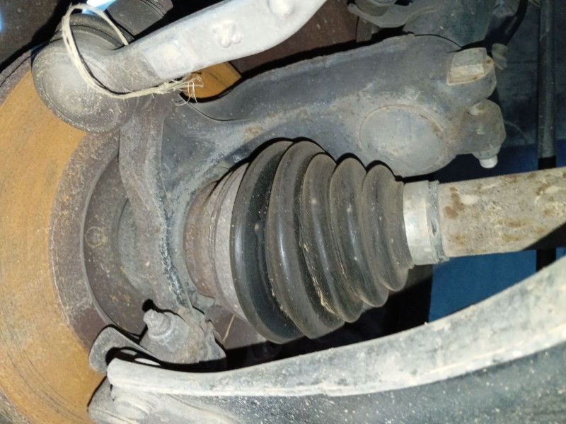 Recambio de mangueta delantera izquierda para peugeot 208 i (ca_, cc_) 1.6 hdi referencia OEM IAM   