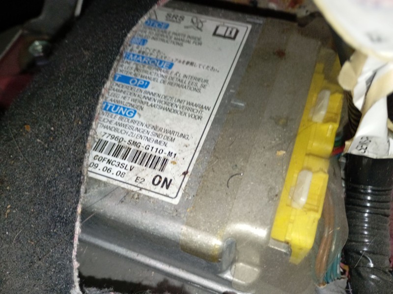 Recambio de centralita airbag para honda civic berlina (fn) 2.2 ctdi referencia OEM IAM 77960SMG6110M1  