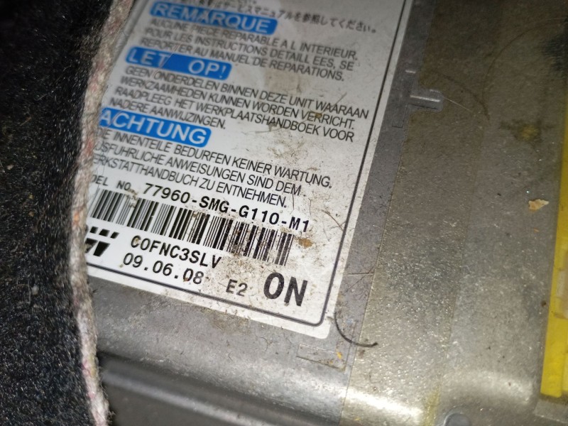 Recambio de centralita airbag para honda civic berlina (fn) 2.2 ctdi referencia OEM IAM 77960SMG6110M1  