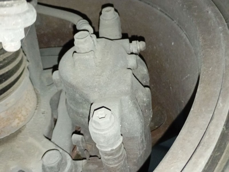 Recambio de pinza freno delantera izquierda para honda civic berlina (fn) 2.2 ctdi referencia OEM IAM   