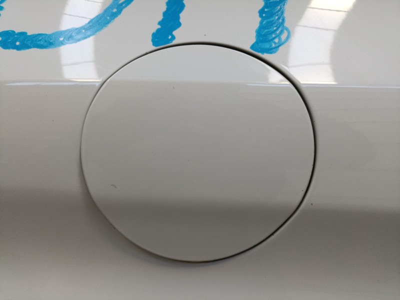 Recambio de tapa exterior combustible para peugeot 308 ii (lb_, lp_, lw_, lh_, l3_) 1.6 hdi referencia OEM IAM   