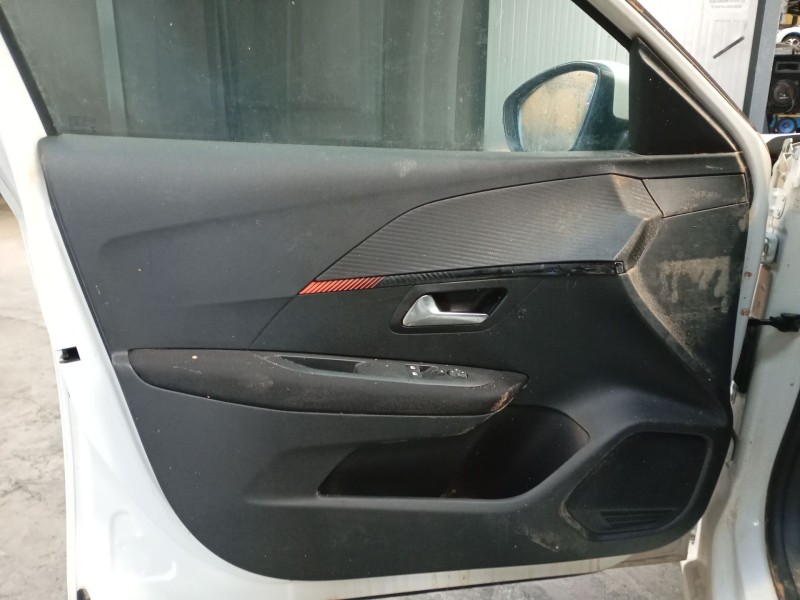 Recambio de guarnecido puerta delantera izquierda para peugeot 208 ii (ub_, up_, uw_, uj_) 1.5 bluehdi 100 referencia OEM IAM   