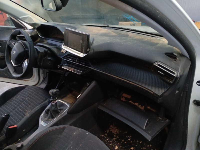 Recambio de salpicadero para peugeot 208 ii (ub_, up_, uw_, uj_) 1.5 bluehdi 100 referencia OEM IAM   