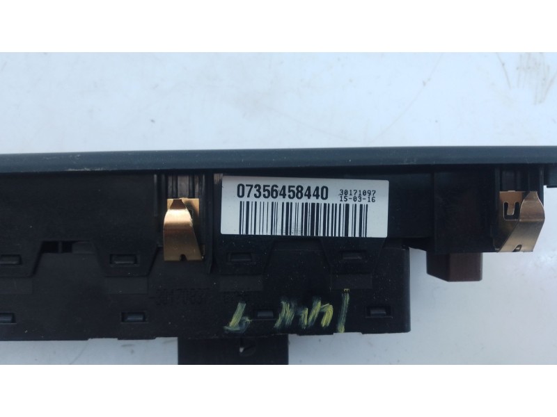 Recambio de mando elevalunas delantero izquierdo para jeep renegade suv (bu, b1, bv) 2.0 crd 4x4 referencia OEM IAM   