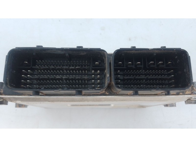 Recambio de centralita motor uce para citroën c4 ii (nc_) 1.2 thp 130 referencia OEM IAM 9718160080  