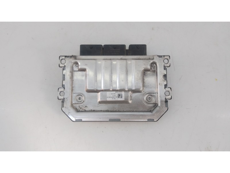 Recambio de centralita motor uce para dacia dokker furgoneta/monovolumen 1.6 referencia OEM IAM 237108193R  