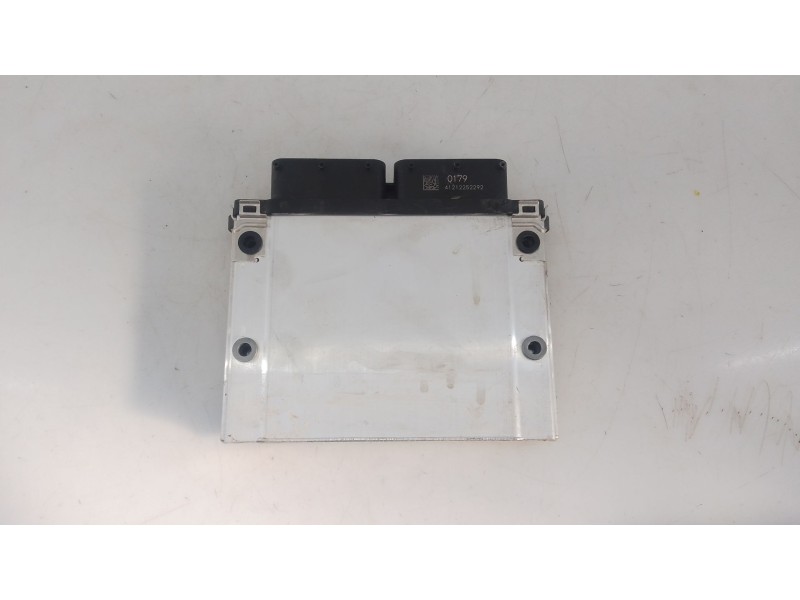 Recambio de centralita motor uce para kia stonic (yb) 1.0 t-gdi referencia OEM IAM 3910607047  