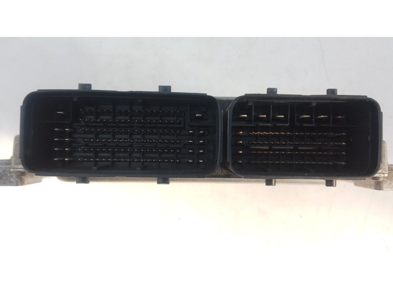 Recambio de centralita motor uce para peugeot 5008 (0u_, 0e_) 2.0 hdi 150 / bluehdi 150 referencia OEM IAM 9813656580  