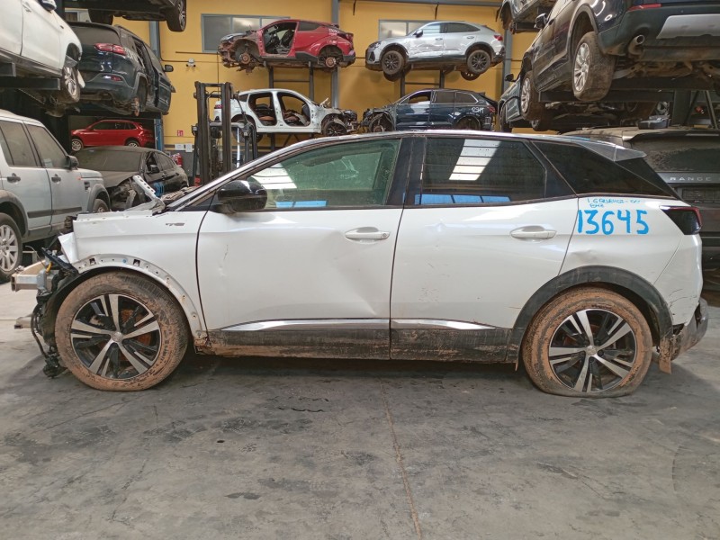 peugeot 3008 ii suv (mc_, mr_, mj_, m4_) del año 2017