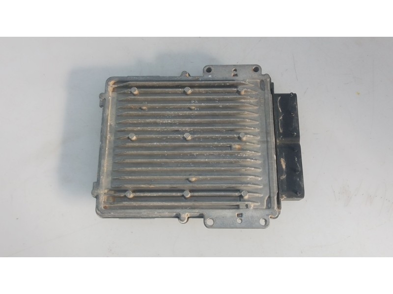 Recambio de centralita motor uce para jaguar f-pace (x761) 3.0 sdv6 awd referencia OEM IAM   