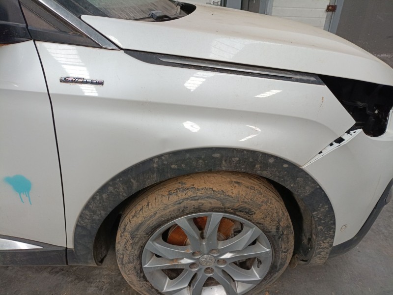 Recambio de aleta delantera derecha para peugeot 3008 ii suv (mc_, mr_, mj_, m4_) 1.5 bluehdi 130 referencia OEM IAM   