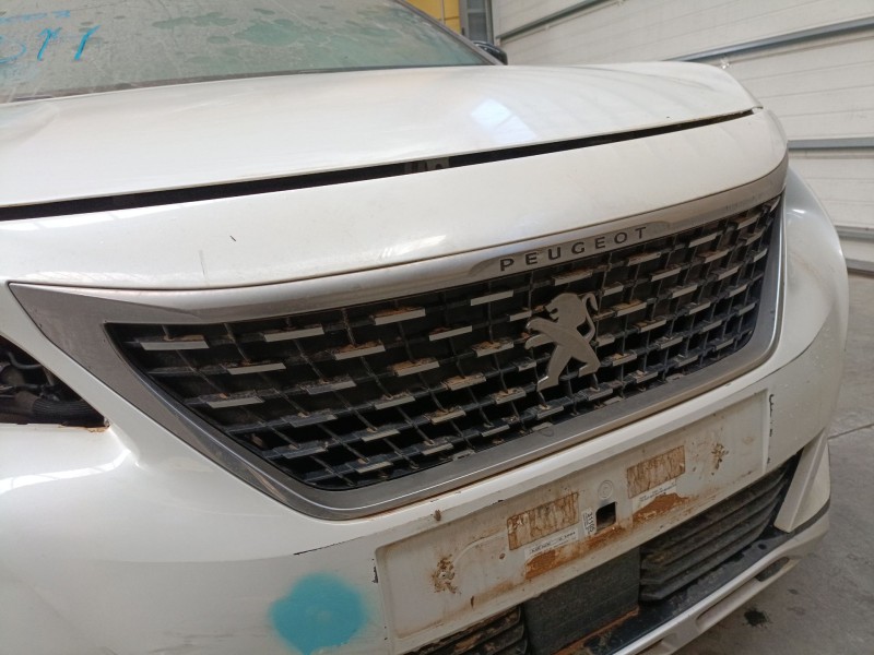 Recambio de rejilla delantera para peugeot 3008 ii suv (mc_, mr_, mj_, m4_) 1.5 bluehdi 130 referencia OEM IAM   