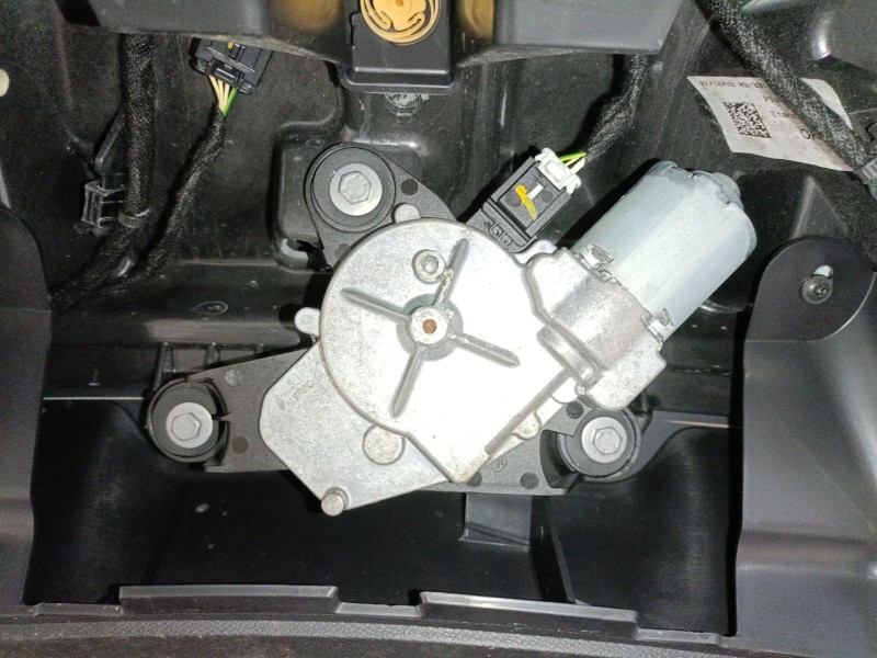 Recambio de motor limpia trasero para peugeot 3008 ii suv (mc_, mr_, mj_, m4_) 1.5 bluehdi 130 referencia OEM IAM   