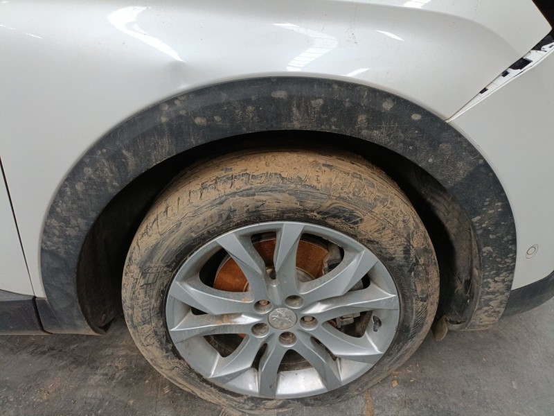 Recambio de aletin delantero derecho para peugeot 3008 ii suv (mc_, mr_, mj_, m4_) 1.5 bluehdi 130 referencia OEM IAM   