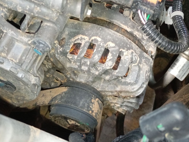 Recambio de alternador para peugeot 3008 ii suv (mc_, mr_, mj_, m4_) 1.6 bluehdi 120 referencia OEM IAM   