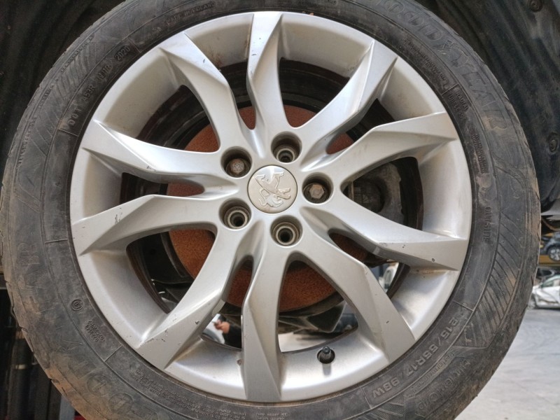 Recambio de llanta para peugeot 3008 ii suv (mc_, mr_, mj_, m4_) 1.5 bluehdi 130 referencia OEM IAM   