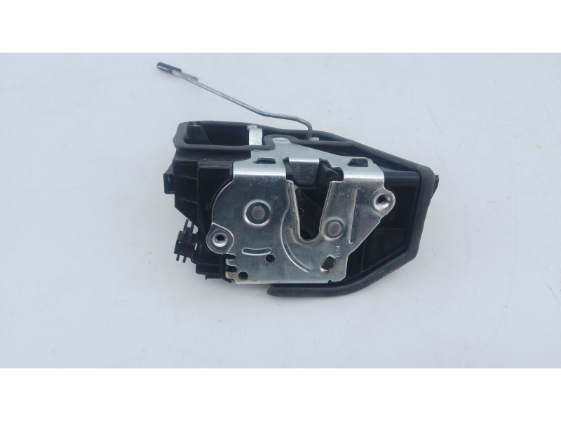 Recambio de cerradura puerta delantera derecha para bmw x3 (f25) xdrive 20 d referencia OEM IAM   
