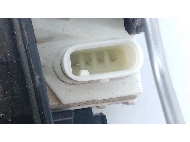 Recambio de cerradura puerta delantera izquierda para mercedes-benz clase a (w176) a 200 cdi / d (176.008) referencia OEM IAM   