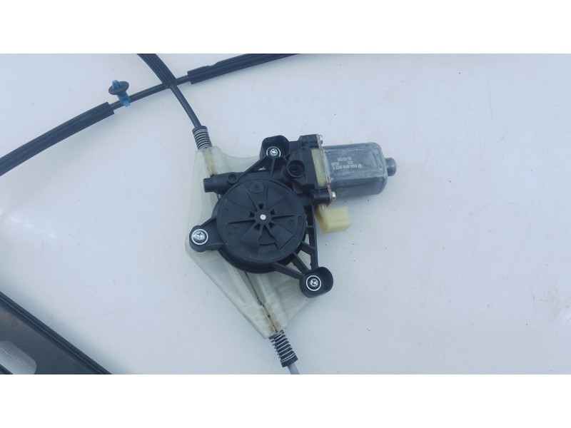 Recambio de elevalunas delantero derecho para seat leon sportstourer kl8 fr hybrid referencia OEM IAM   