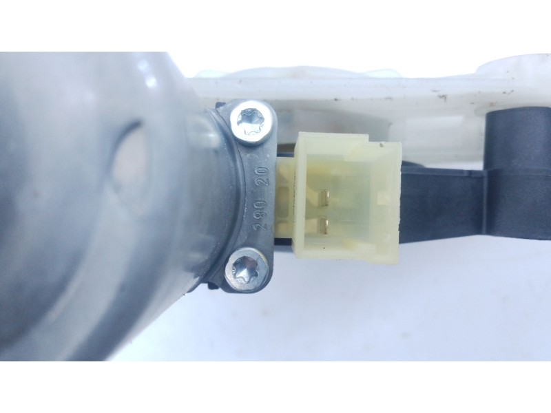 Recambio de elevalunas delantero derecho para seat leon sportstourer kl8 fr hybrid referencia OEM IAM   