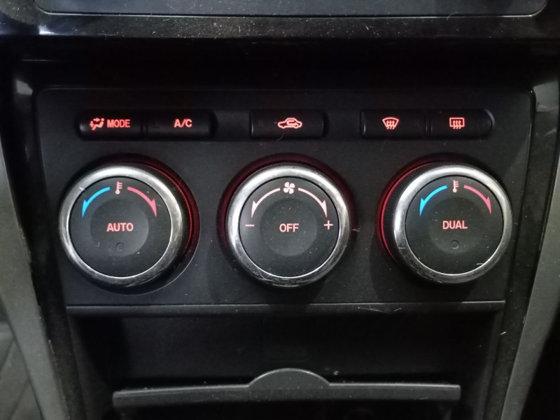 Recambio de mando climatizador para mazda 6 sedán (gh) 2.2 d (gh10) referencia OEM IAM   
