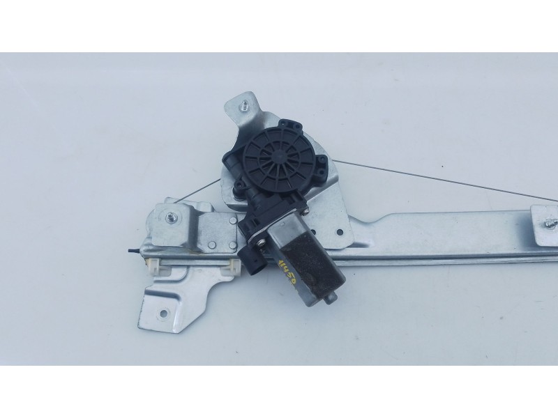 Recambio de elevalunas trasero derecho para dacia duster ambiance 4x2 referencia OEM IAM   